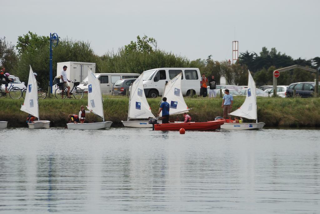 Villas Re Locations Vacances Saint-Clement-des-Baleines Bagian luar foto