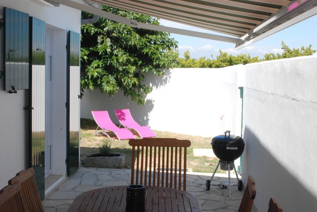 Villas Re Locations Vacances Saint-Clement-des-Baleines Bagian luar foto